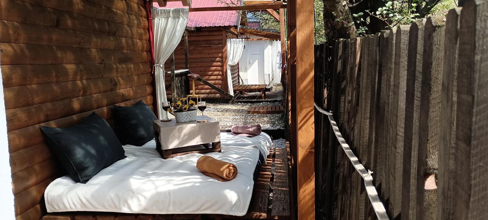 Hotel Bosnian Pyramid Glamping Visoko Exterior foto
